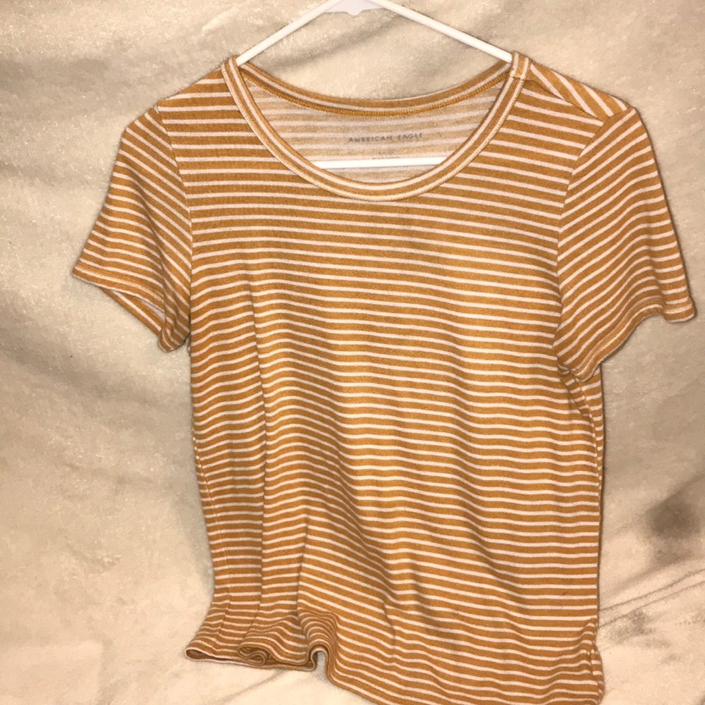 Aeo tee shirt
